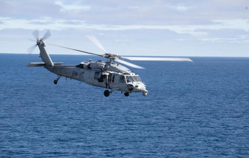 Các trực thăng MH-60 Seahawk của Hải quân Mỹ tham gia nhiệm vụ tại eo biển Hormuz. Ảnh: Getty Images