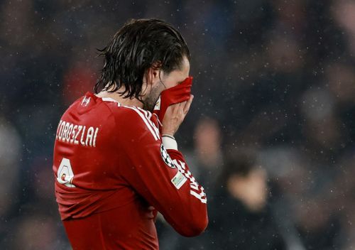  Liverpool thảm bại. 