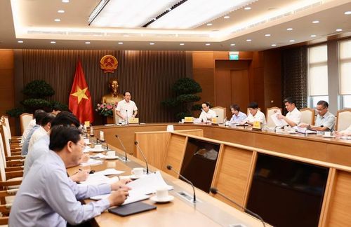 Phó Thủ tướng đề nghị ngành thanh tra tăng cường đoàn kết, thực hiện nghiêm nguyên tắc tập trung dân chủ; siết chặt kỷ luật, kỷ cương; nỗ lực, quyết tâm, bản lĩnh để tập trung thực hiện một số nhiệm vụ trọng tâm - Ảnh: VGP/Thu Sa