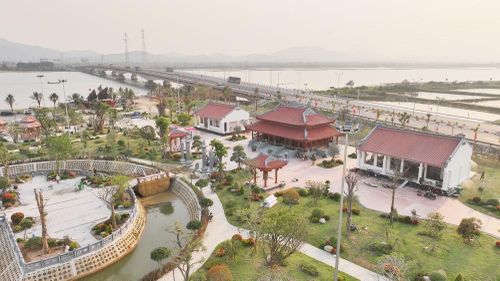 Cụm trung tâm của di tích quốc gia đặc biệt bến phà Gianh II.
