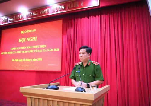 Thiếu tướng Nguyễn Thanh Trường phát biểu kết luận hội nghị.