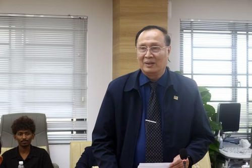 TS Nguyễn Thanh Dũng, Phó Hiệu trưởng Trường ĐH Cửu Long phát biểu tại Hội nghị.
