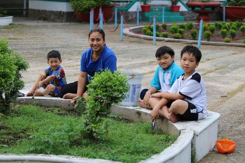 Cả trăm trẻ em và người lao động tại SOS - Làng trẻ em TPHCM lao đao khi nguồn kinh phí hoạt động bị dừng đột ngột