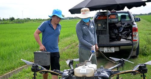 Đối với những khu vực có diện tích quá nhỏ hoặc bị chia cắt, xen kẽ, việc vận hành drone trở nên khó khăn.