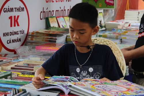 Với chuỗi các hoạt động, sự kiện là hành trình sáng tạo, chia sẻ và lan tỏa giá trị của tri thức.