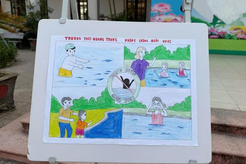 Cuộc thi vẽ tranh về chủ đề phòng, chống đuối nước được học sinh Trường THCS Quang Trung hưởng ứng tích cực.
