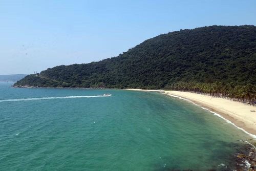 Nhịp sống bình yên ở đảo Cù Lao Chàm, thành phố Đà Nẵng. (Ảnh: Đỗ Trưởng/TTXVN)