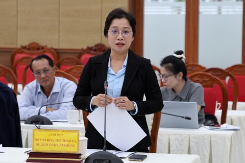 Lãnh đạo Sở Văn hóa, Thể thao và Du lịch báo cáo công tác chuẩn bị