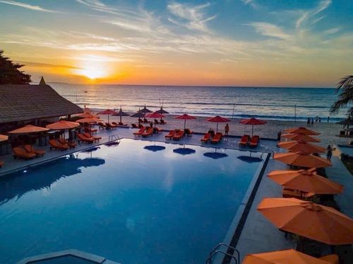 Nhiều resort ven biển Mũi Né đang thu hút khá đông khách nước ngoài, nhất là khách Nga đến nghỉ dưỡng, lưu trú dài ngày. Trong ảnh: Một góc Terracotta Resort ở Mũi Né. Ảnh: Hồng Trinh