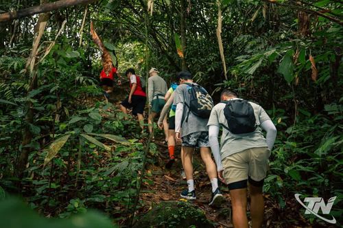 Du khách sẽ được trải nghiệm nhiều tour trekking suối Cửa Tử khi tới La Bằng.
