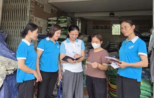 Việc đến từng hộ gia đình không chỉ nhằm thu thập dữ liệu, mà còn góp phần nâng cao nhận thức của hội viên về vai trò của thông tin trong hoạt động Hội. Ảnh: PV