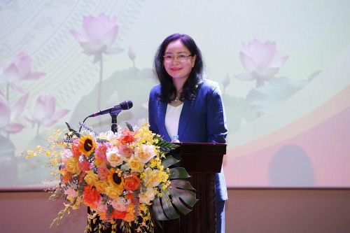 Thứ trưởng Trịnh Thị Thủy phát biểu tại Hội nghị