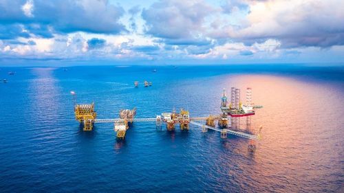 Luật Dầu khí (sửa đổi) đặt mục tiêu nâng cao hiệu lực quản lý, đơn giản thủ tục, mở đường thu hút đầu tư vào lĩnh vực dầu khí. Ảnh: Petrovietnam