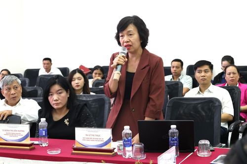Đại diện Sở Khoa học và Công nghệ góp ý đề án tại hội thảo. Ảnh: NGỌC HÀ