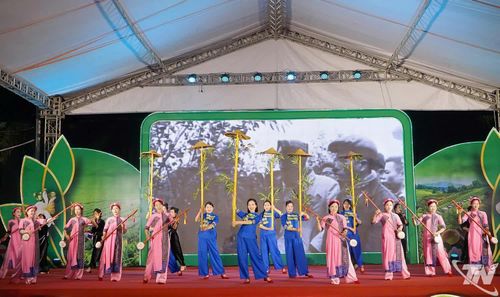 Một tiết mục văn nghệ tại chương trình.