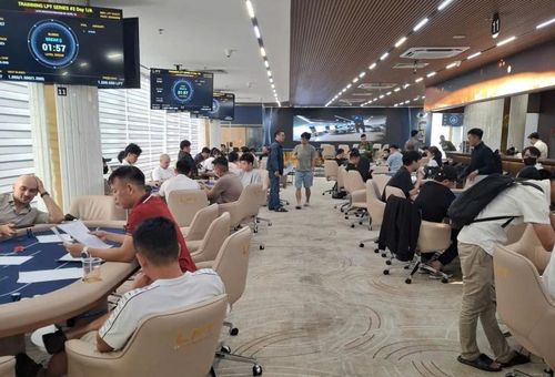 Hàng chục người (có người nước ngoài) tham gia đánh bạc núp bóng dưới hình thức thi đấu Poker