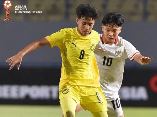 Siêu máy tính Chat GPT nhận định, U17 Việt Nam có hàng công rất mạnh, tâm lý tốt, U17 Indonesia có lợi thế sân nhà nhưng bộc lộ vấn đề trong hàng phòng ngự.
