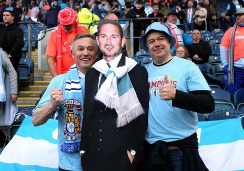 HLV Lampard đã trở thành nhân vật rất được yêu mến tại Coventry.