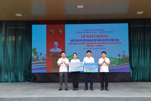 Nhiều hoạt động ý nghĩa hưởng ứng Ngày Sách và Văn hóa đọc Việt Nam tại Hà Tĩnh.