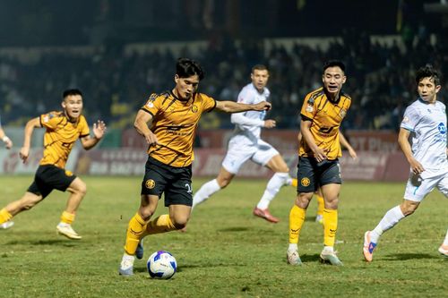 Đông Á Thanh Hóa đang gặp rất nhiều khó khăn cả trong và ngoài sân cỏ