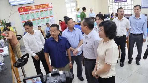 Đồng chí Thái Bảo, Phó Bí thư Tỉnh ủy, Trưởng Ban Tổ chức Tỉnh ủy Đồng Nai kiểm tra vận hành chính quyền địa phương hai cấp tại xã Trị An.