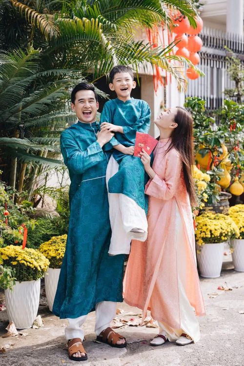 Chính tình yêu và hạnh phúc gia đình đã trở thành động lực để nữ diễn viên nỗ lực không ngừng. Theo thời gian, cô dần khẳng định vị trí trong lĩnh vực phim truyền hình và trở thành gương mặt quen thuộc với khán giả.
