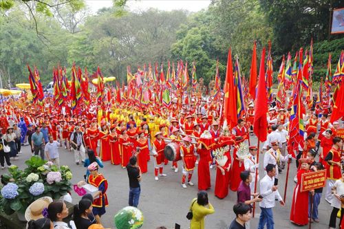 Descendants of “Lạc Hồng” during the national commemoration day. Photo: Phan Huy