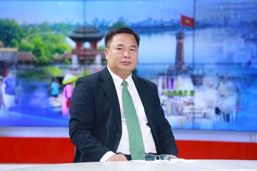 Tiến sĩ Nguyễn Anh Tuấn, Viện trưởng Viện Kinh tế Du lịch, Hiệp hội Du lịch Việt Nam tại Chương trình. Ảnh: Phạm Hùng