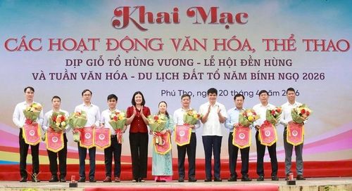 Khai mạc các hoạt động thể dục, thể thao và trò chơi dân gian truyền thống. Ảnh: CTV
