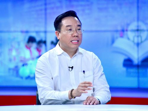 Ông Nguyễn Nguyên, Cục trưởng Cục Xuất bản, In và Phát hành (Bộ Văn hóa, Thể thao và Du lịch), Phó Chủ tịch Hội Xuất bản Việt Nam tại chương trình. Ảnh: Viết Thành
