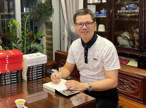 Nhà văn, nhà báo Hoàng Anh Sướng.