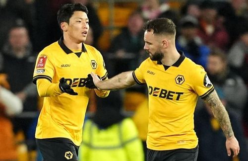  Hwang Hee-chan không thể giúp Wolves trụ hạng mùa này. 
