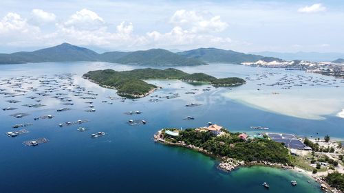  Một góc khu kinh tế Vân Phong. Ảnh: Xuân Hoát. 