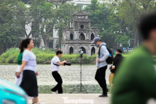 Việc lọt Top 25 thành phố thú vị nhất thế giới góp phần nâng tầm hình ảnh du lịch Việt Nam. Tuy vậy, sức hút của Hà Nội vẫn đến từ những điều rất đời thường - nơi mỗi góc phố, con ngõ đều mang lại trải nghiệm gần gũi và khó quên.