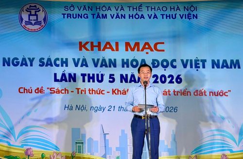 Phó Giám đốc Sở Văn hóa và Thể thao Hà Nội Phạm Xuân Tài phát biểu. Ảnh: Thụy Du