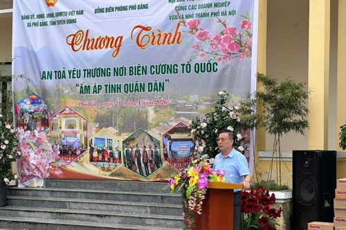 Ông Bùi Văn Tuấn, Phó Chủ tịch Thường trực Hội Cứu trợ trẻ em khuyết tật thành phố Hà Nội chia sẻ tại chương trình. Ảnh: Phương Anh