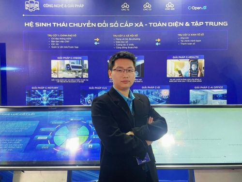 Từ vai trò kinh doanh, Tiến Hưng buộc phải hiểu thêm về dữ liệu, mô hình AI và hiệu quả đầu tư. Ảnh: NVCC.