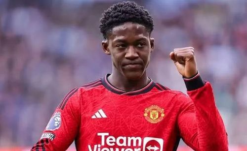 Trong một diễn biến khác, theo tin mới nhất từ Manchester Evening News, Man United đã chốt xong tương lai của Kobbie Mainoo.