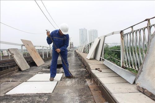 Xử lý kết cấu nền, đảm bảo chất lượng công trình.