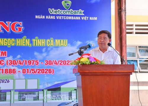 Ông Ngô Phương Nam, Giám đốc Ban Quản lý dự án khu vực Ngọc Hiển, thông tin về quy mô và các hạng mục của công trình.
