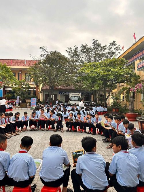 Thư viện tỉnh Quảng Trị đã triển khai nhiều hoạt động phong phú, thiết thực nhằm lan tỏa tình yêu sách và phát triển văn hóa đọc trong cộng đồng