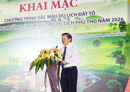 Phó Chủ tịch UBND tỉnh Phú Thọ Phan Trọng Tấn phát biểu tại sự kiện