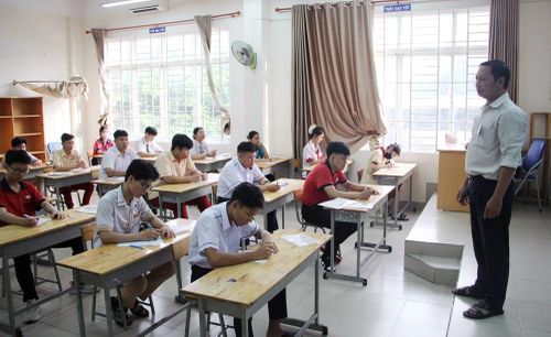 Thí sinh thi tốt nghiệp THPT 2025 tại TP.HCM