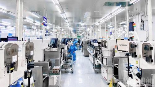 Đồng Nai cũng là tỉnh có quy mô kinh tế, thu ngân sách lớn nhất trong số các tỉnh của cả nước. Năm 2025, GRDP của Đồng Nai đạt khoảng 677.932 tỷ đồng, thu ngân sách đạt 102.962 tỷ đồng.