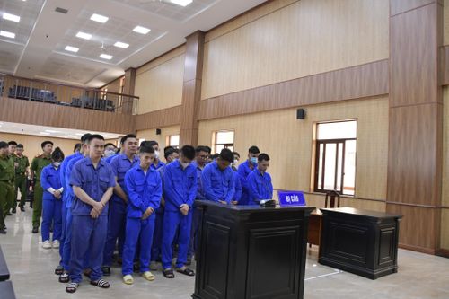 Các bị cáo tại phiên tòa sơ thẩm