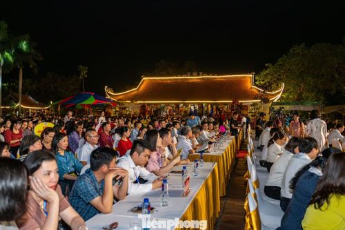 Các hoạt động của Lễ hội Bạch Đằng năm 2026 diễn ra trong 4 ngày, từ ngày 22 đến 25/4 (tức từ mồng 6 đến 9/3 năm Bính Ngọ), tại các địa điểm thuộc Khu di tích lịch sử quốc gia đặc biệt Bạch Đằng, tỉnh Quảng Ninh, gồm đền Trần Hưng Đạo, miếu Vua Bà, đình Yên Giang (phường Quảng Yên), đền Trung Cốc (phường Phong Cốc) và đình Trung Bản (phường Liên Hòa) với nhiều hoạt động văn hóa, nghi lễ truyền thống đặc sắc cùng các trò chơi dân gian, hoạt động văn hóa văn nghệ, thể thao truyền thống hấp dẫn.