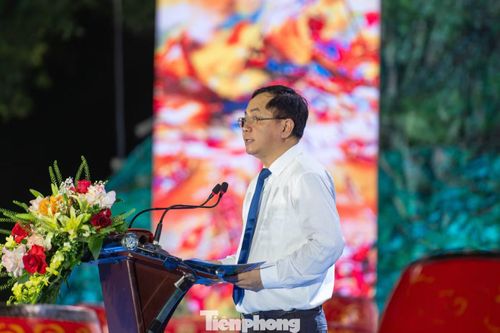 Ông Mai Vũ Tuấn - Trưởng Ban Quản lý di sản thế giới vịnh Hạ Long - Yên Tử - trong bài phát biểu khai hội nhấn mạnh Lễ hội Bạch Đằng hay còn được người dân địa phương gọi là lễ hội “Giỗ Trận” - một trong những lễ hội truyền thống của tỉnh Quảng Ninh được tổ chức hàng năm để tưởng nhớ các anh hùng dân tộc đã hy sinh vì nền độc lập của đất nước, khẳng định ý nghĩa và giá trị lịch sử vĩ đại của chiến thắng Bạch Đằng trong sự nghiệp dựng nước và giữ nước của dân tộc.