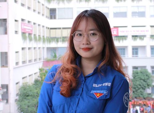 Thanh Thảo là Bí thư Liên chi đoàn khoa Ngôn ngữ và Văn hóa Trung Quốc. Ảnh: NVCC