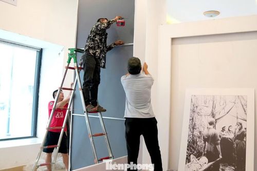 Triển lãm được định vị như một câu chuyện lịch sử kể bằng hình ảnh, hướng tới tiếp cận công chúng, đặc biệt là giới trẻ, theo cách gần gũi và giàu trải nghiệm. Không gian trưng bày hiện đại, tăng tính tương tác được kỳ vọng khơi dậy niềm tự hào dân tộc, kết nối các thế hệ và truyền cảm hứng cống hiến cho người trẻ hôm nay.