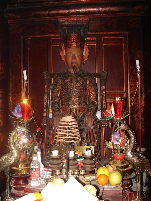 Gian thờ Vua Lê Đại Hành tại Cố đô Hoa Lư.